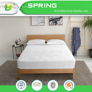 Premium Zippered Waterproof Mattress Encasement Hypoallergenic Breathable Cover