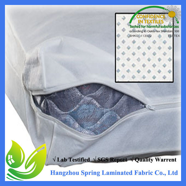 Protects From Bed Bugs Waterproof Mattress Cover